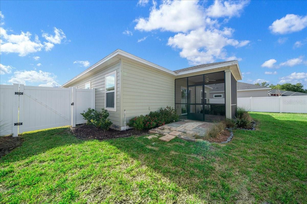 Image 31 of 42 For 7542 76th Terrace