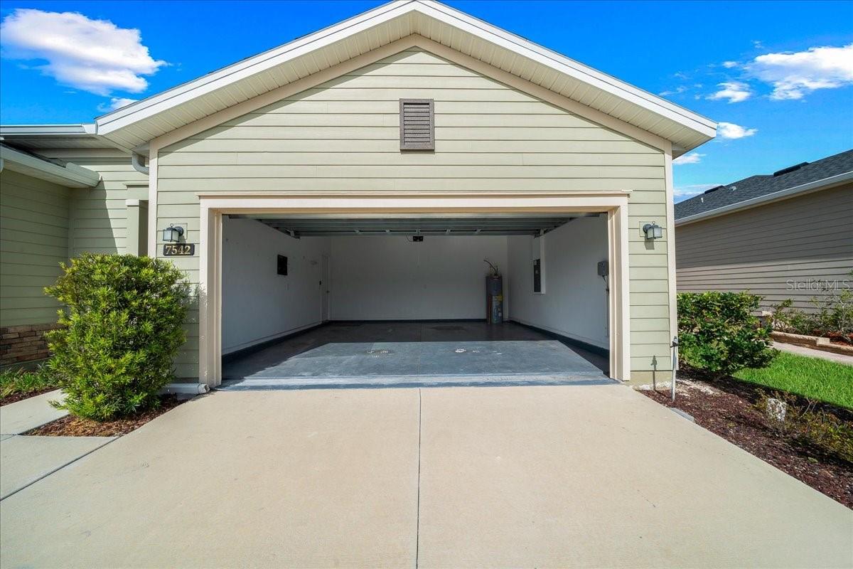 Image 33 of 42 For 7542 76th Terrace