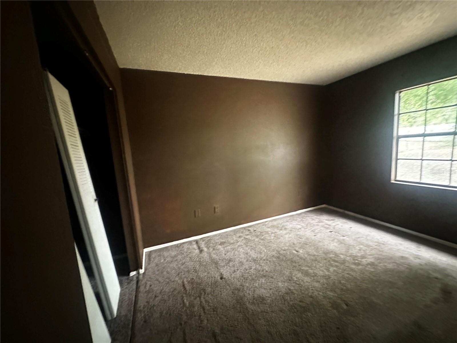 Image 7 of 8 For 417 Water Road