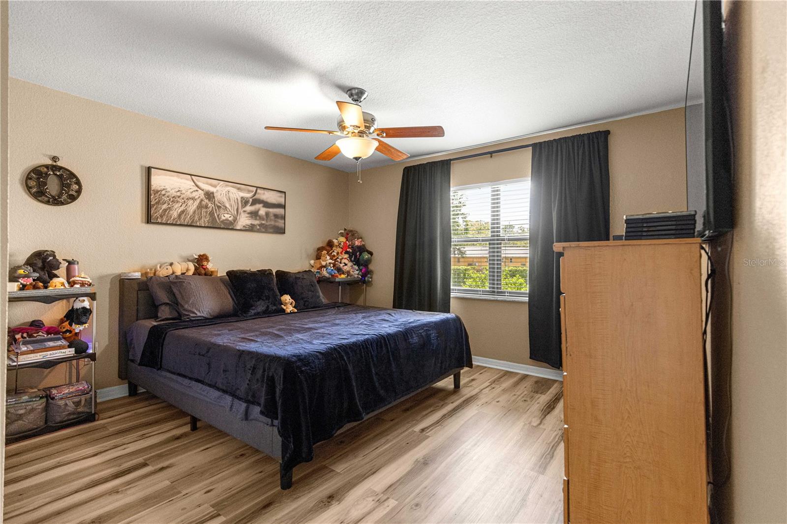 Image 18 of 41 For 2837 3rd Street 203