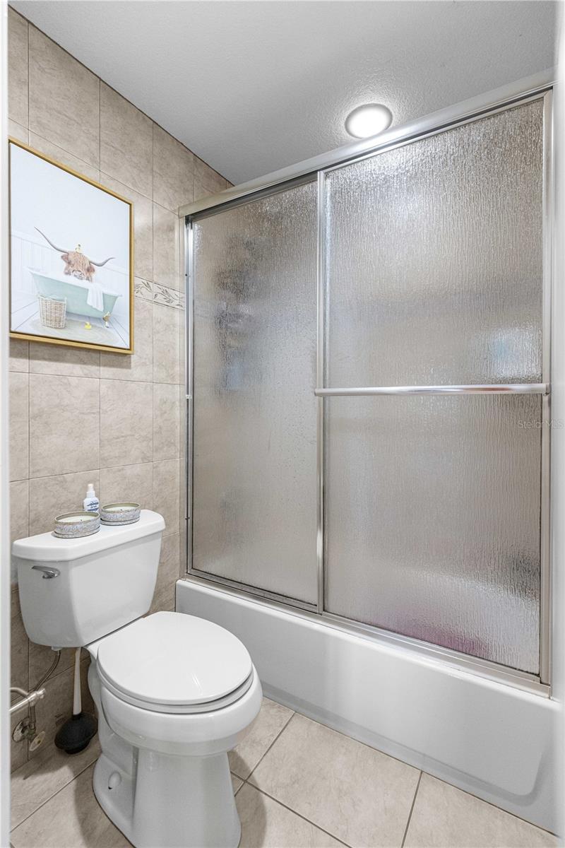 Image 22 of 41 For 2837 3rd Street 203