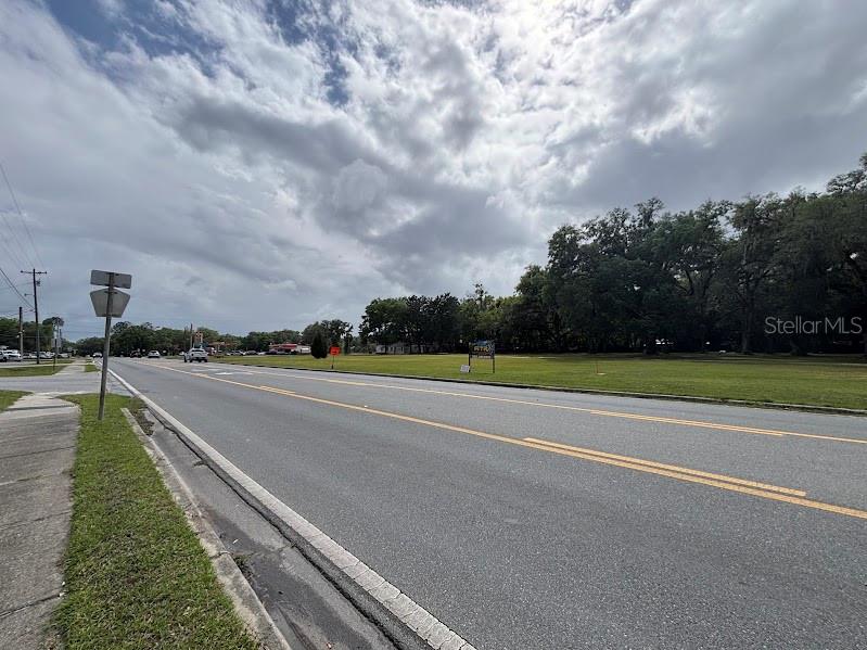 Image 3 of 33 For 11471 Highway 316