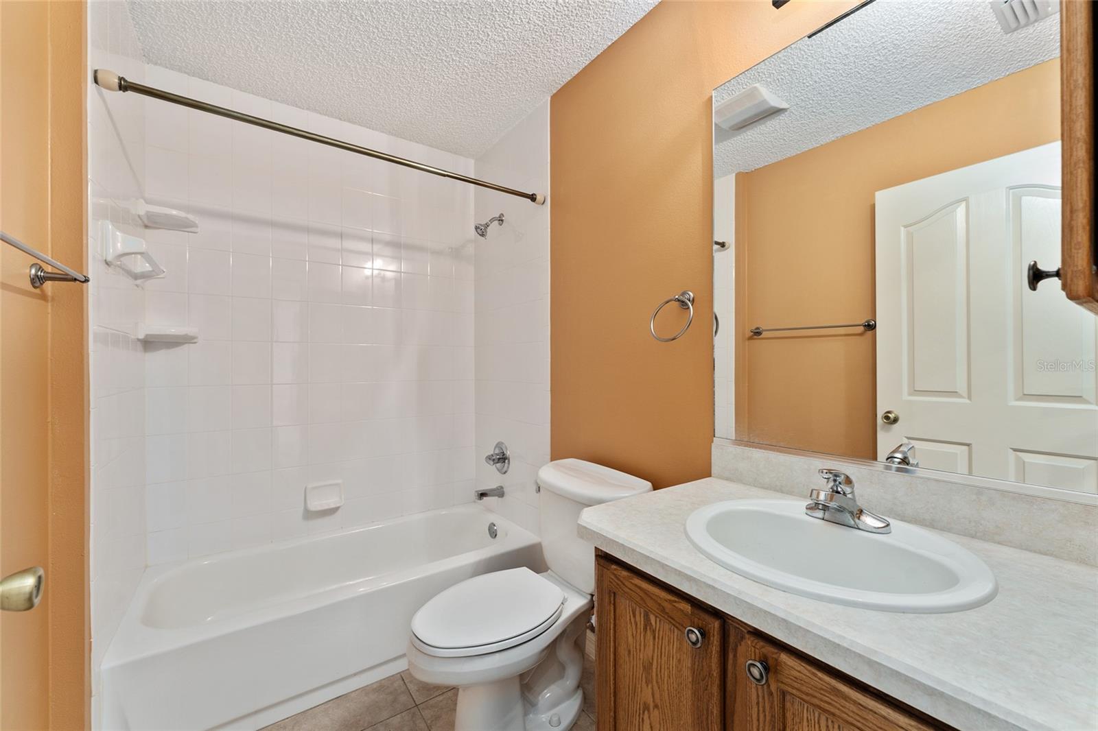 Image 20 of 21 For 1205 Bower Lane