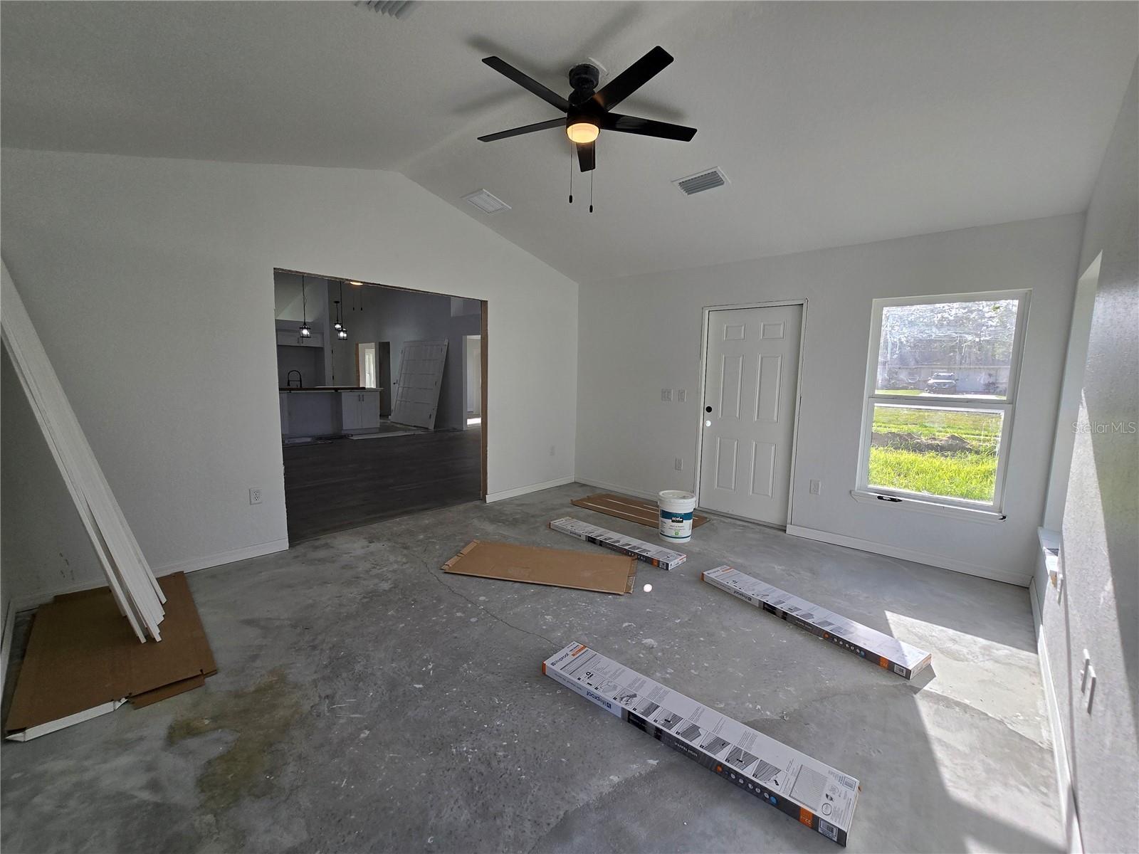 Listing photo id 22 for 18 Hemlock Radial Trail