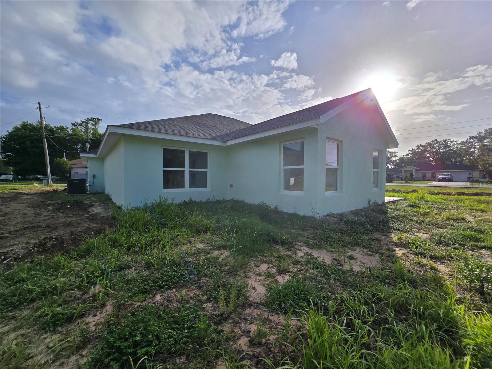 Listing photo id 3 for 18 Hemlock Radial Trail