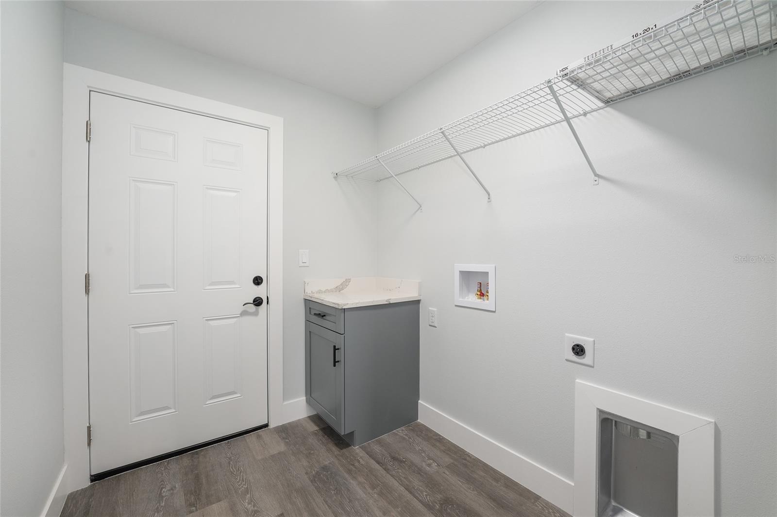 Image 33 of 37 For 3101 Buena Vista Road