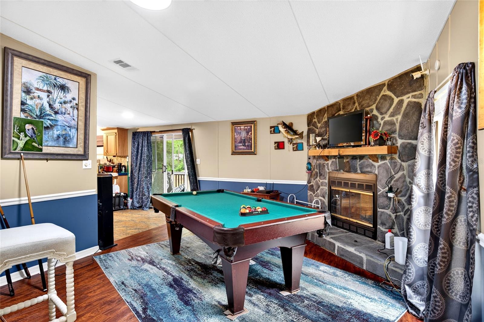 Image 13 of 40 For 1502 644th Street