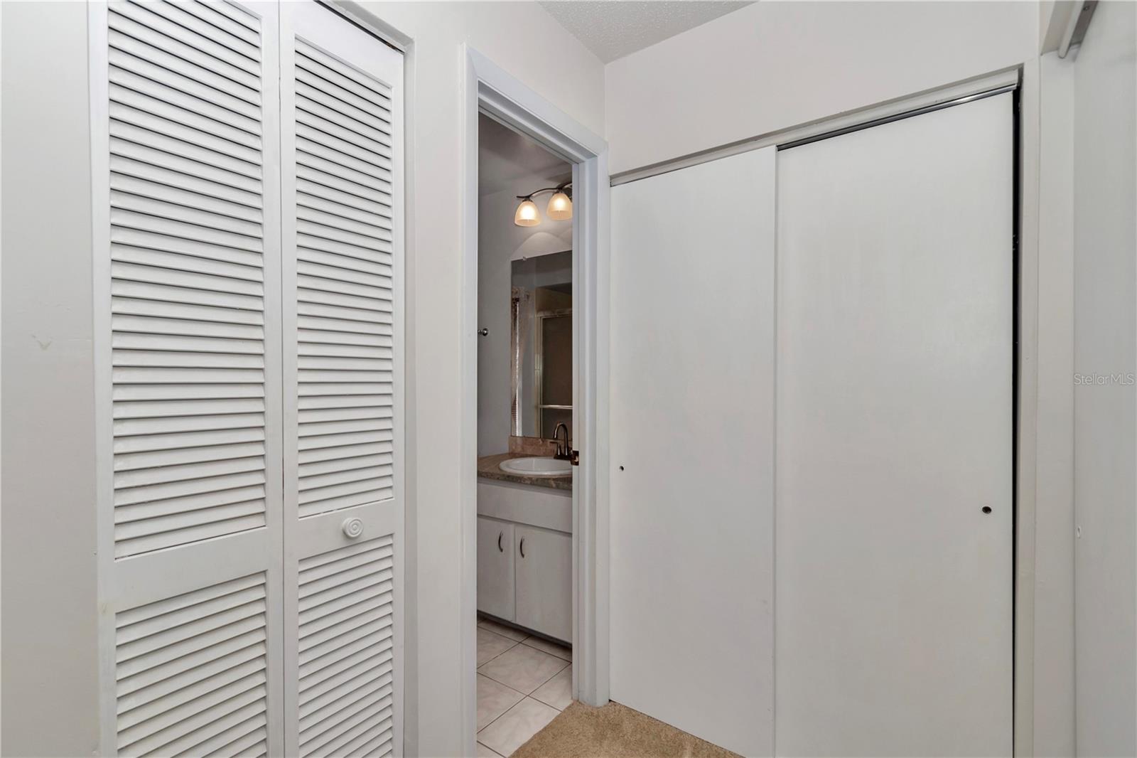 Image 33 of 40 For 21425 Plantation Street