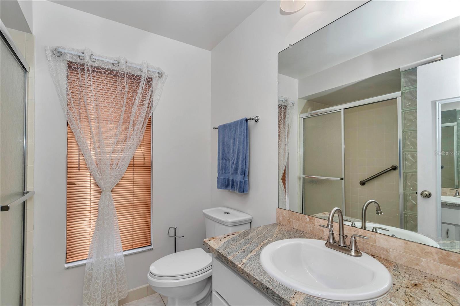 Image 34 of 40 For 21425 Plantation Street