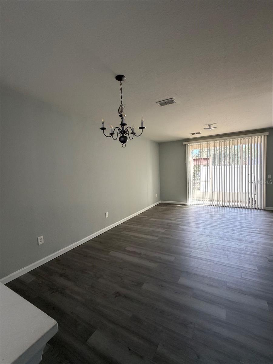 Image 10 of 27 For 4895 Sw 45th St.