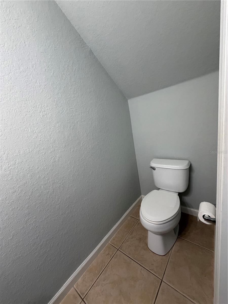 Image 15 of 27 For 4895 Sw 45th St.