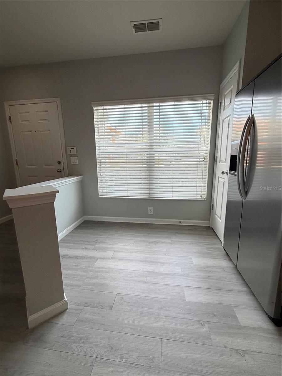 Image 4 of 27 For 4895 Sw 45th St.