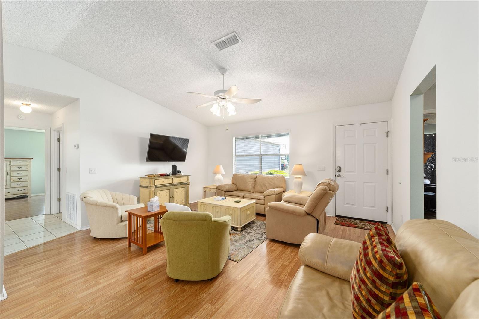 Image 10 of 43 For 435 Santa Clara Circle