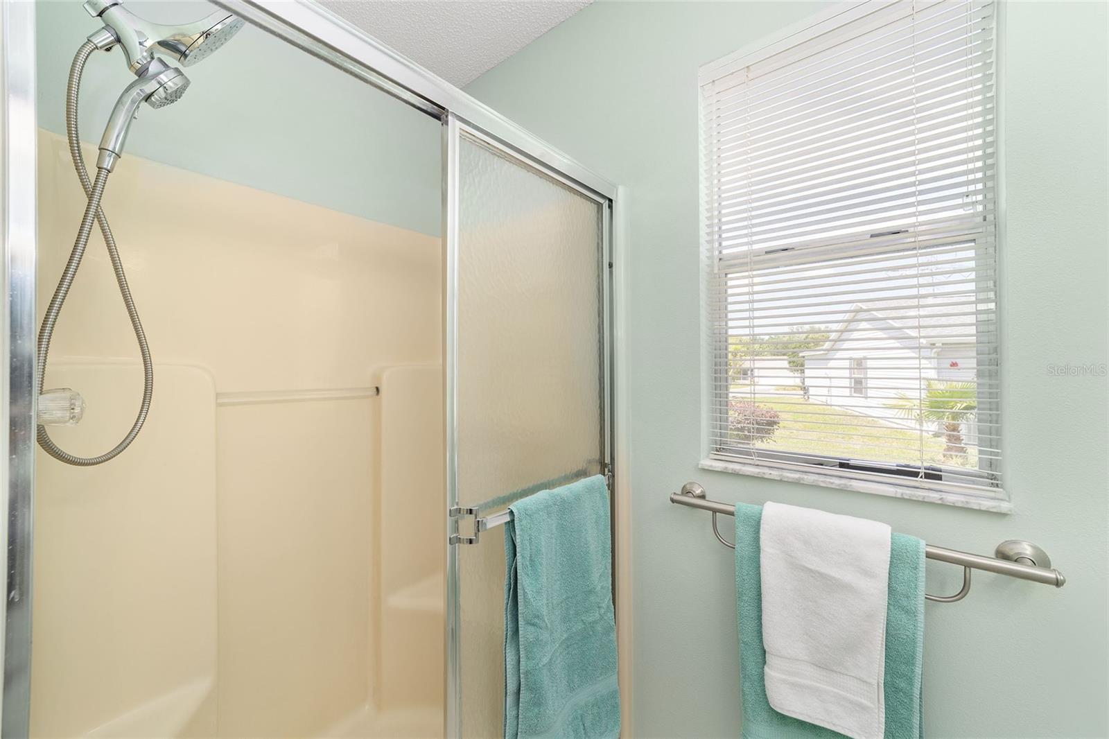 Image 29 of 43 For 435 Santa Clara Circle