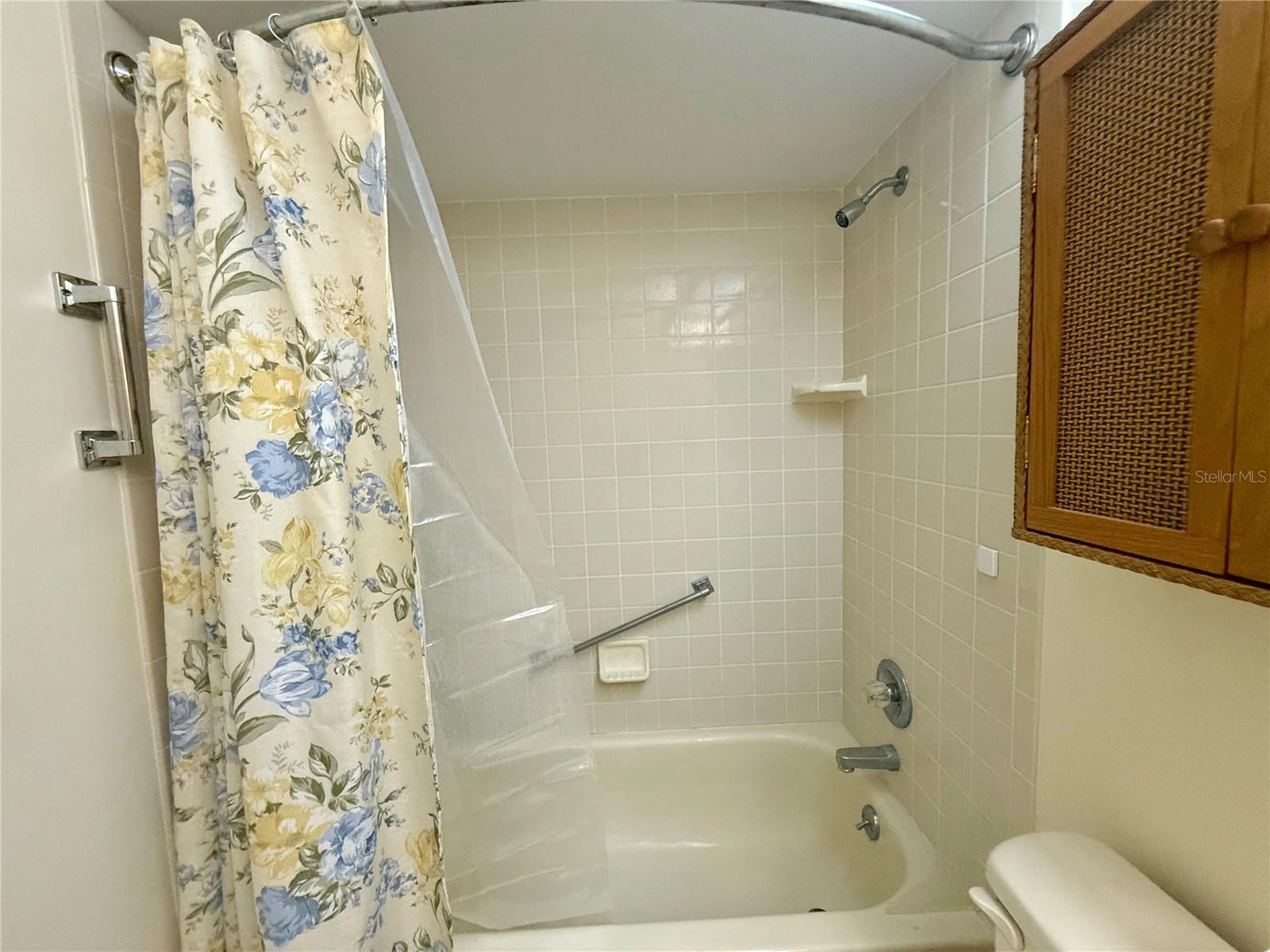 Image 26 of 40 For 8287 116th St Street