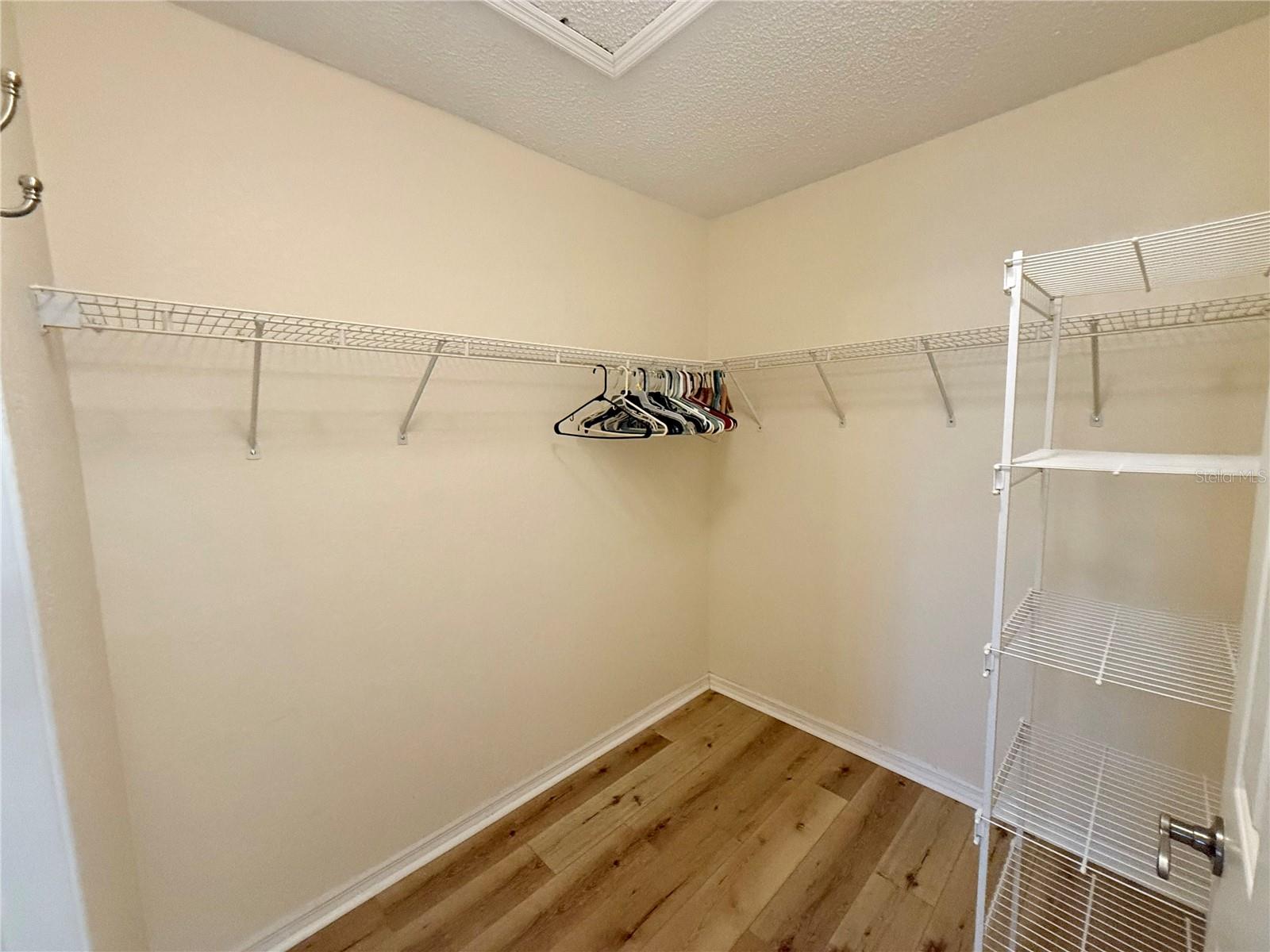 Image 29 of 40 For 8287 116th St Street