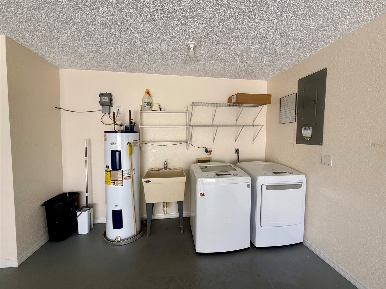 Image 39 of 40 For 8287 116th St Street