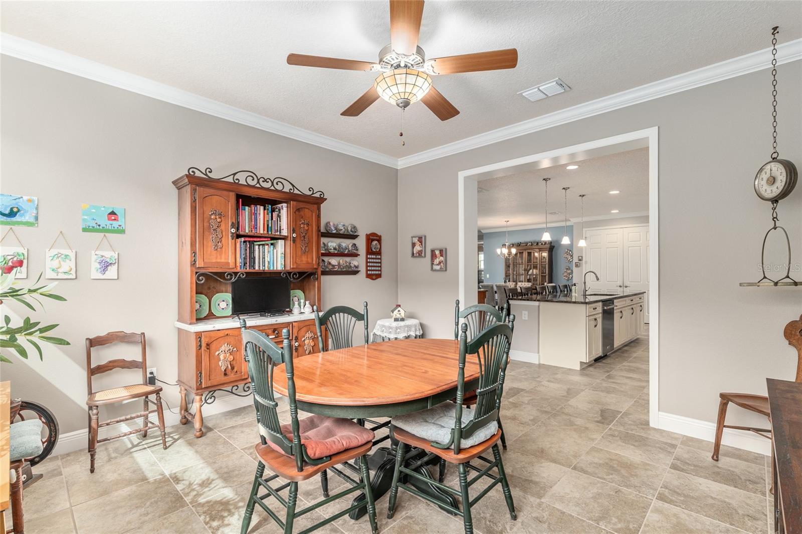 Image 25 of 66 For 8703 94th Circle