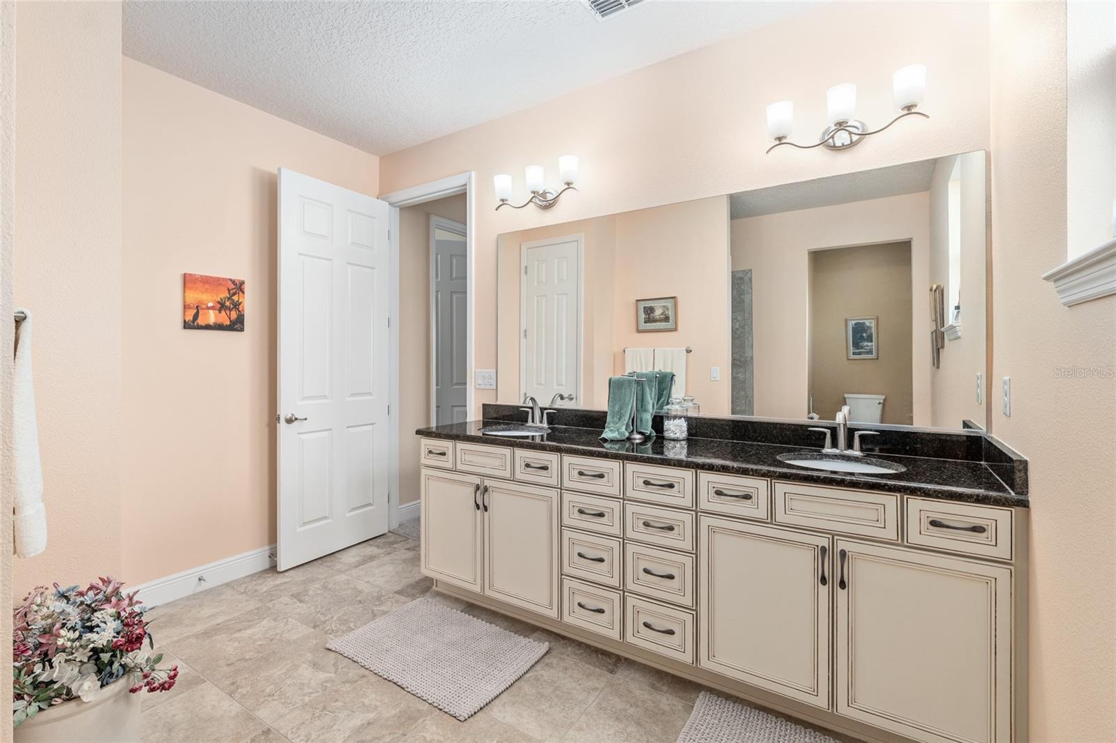 Image 30 of 66 For 8703 94th Circle