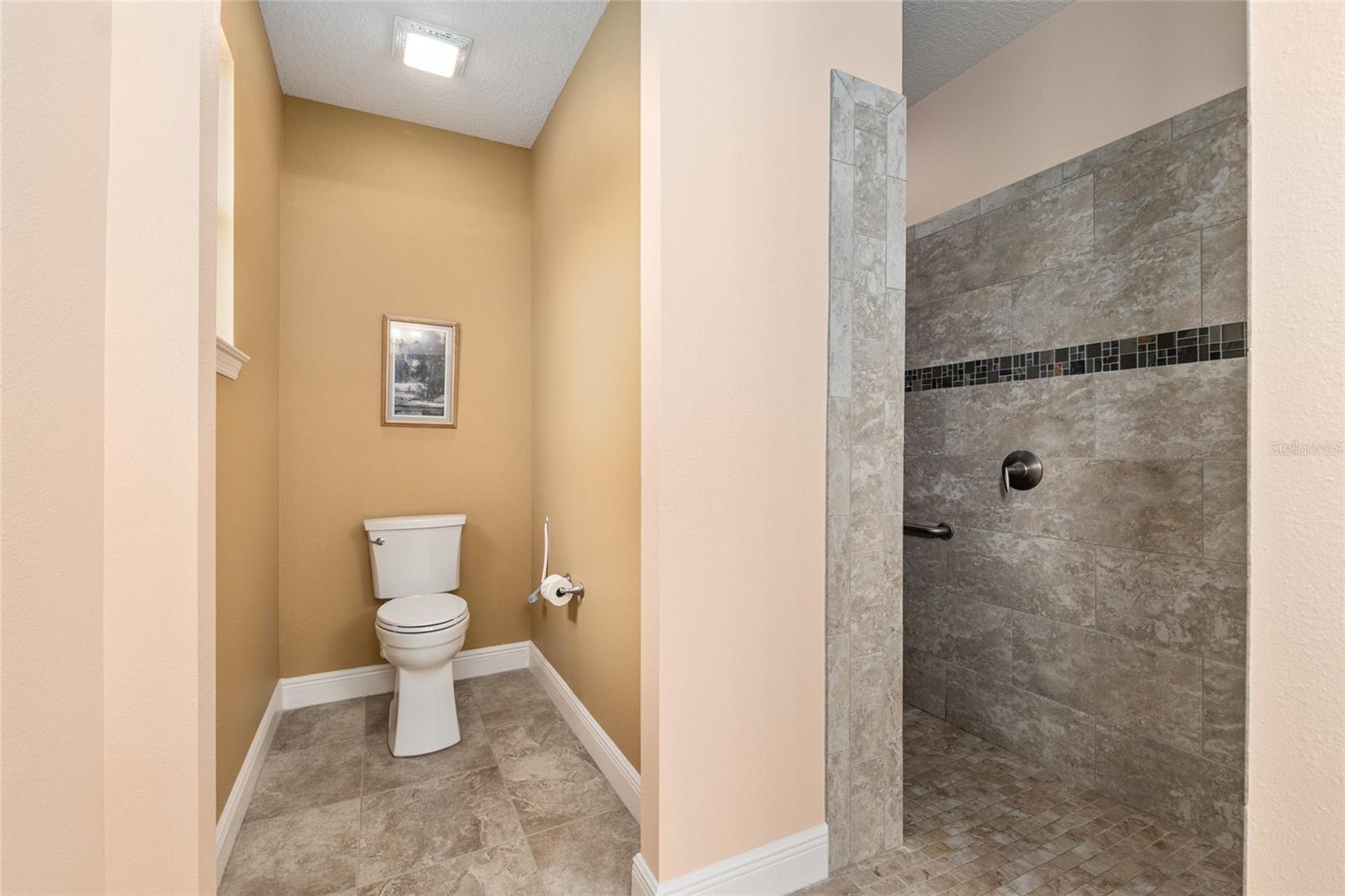 Image 32 of 66 For 8703 94th Circle