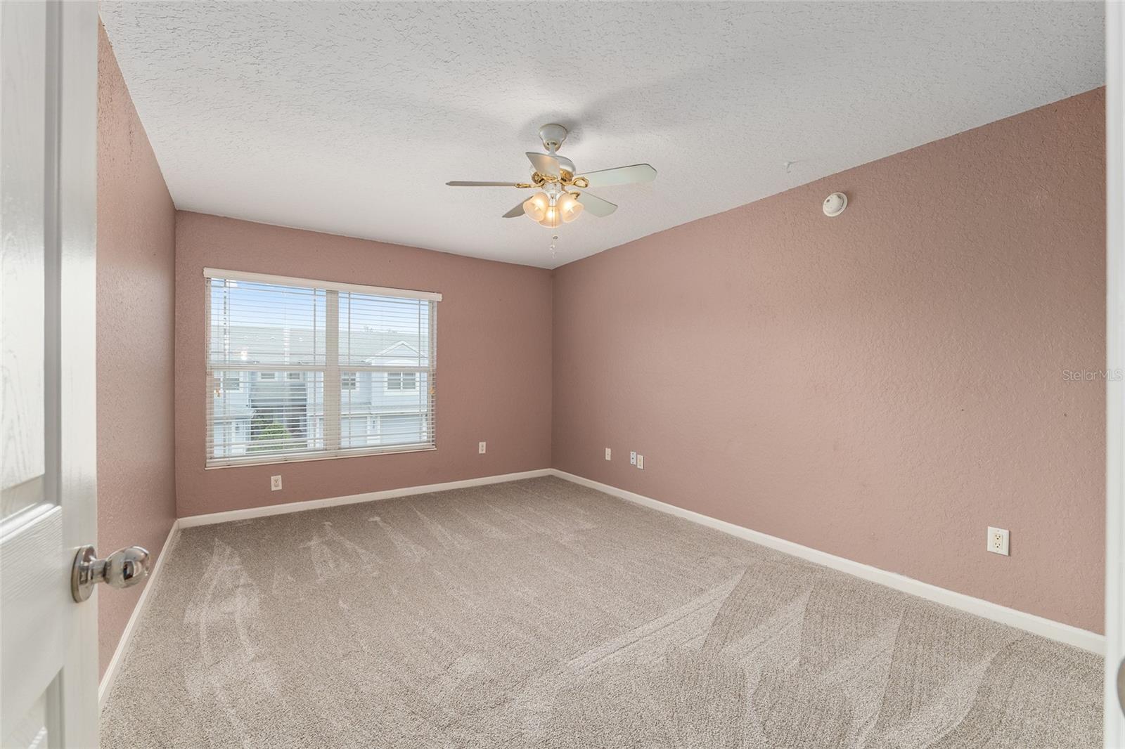 Image 41 of 51 For 4570 52nd Circle 102