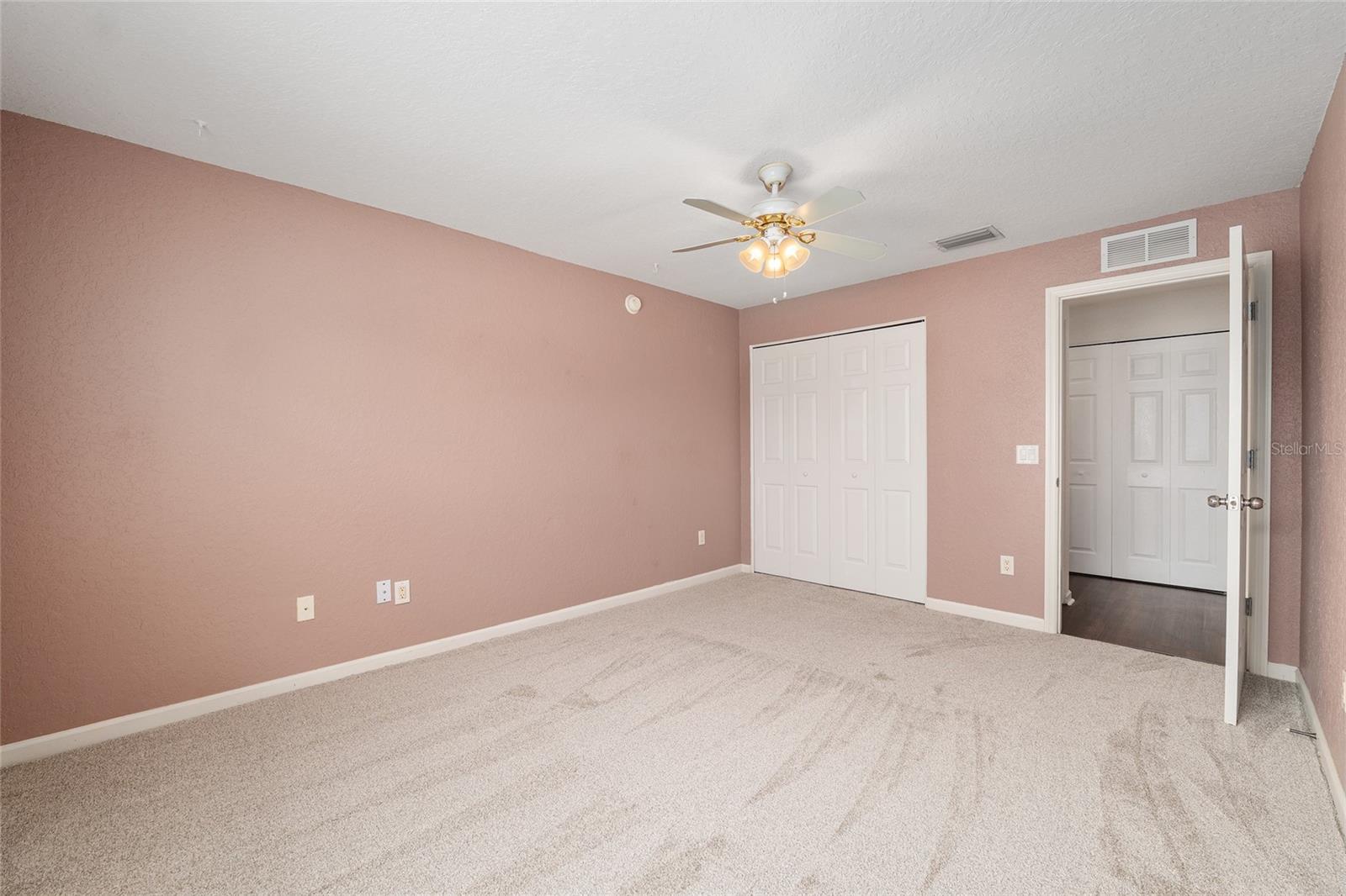 Image 42 of 51 For 4570 52nd Circle 102