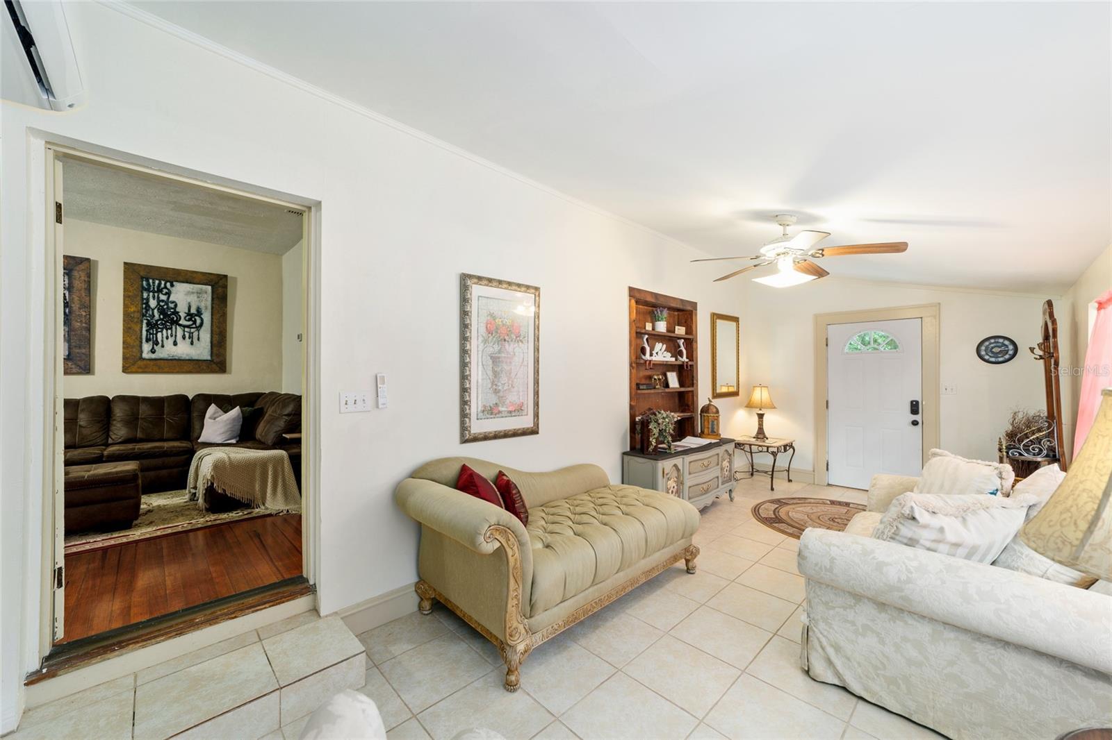 Image 21 of 51 For 20693 Walnut Street