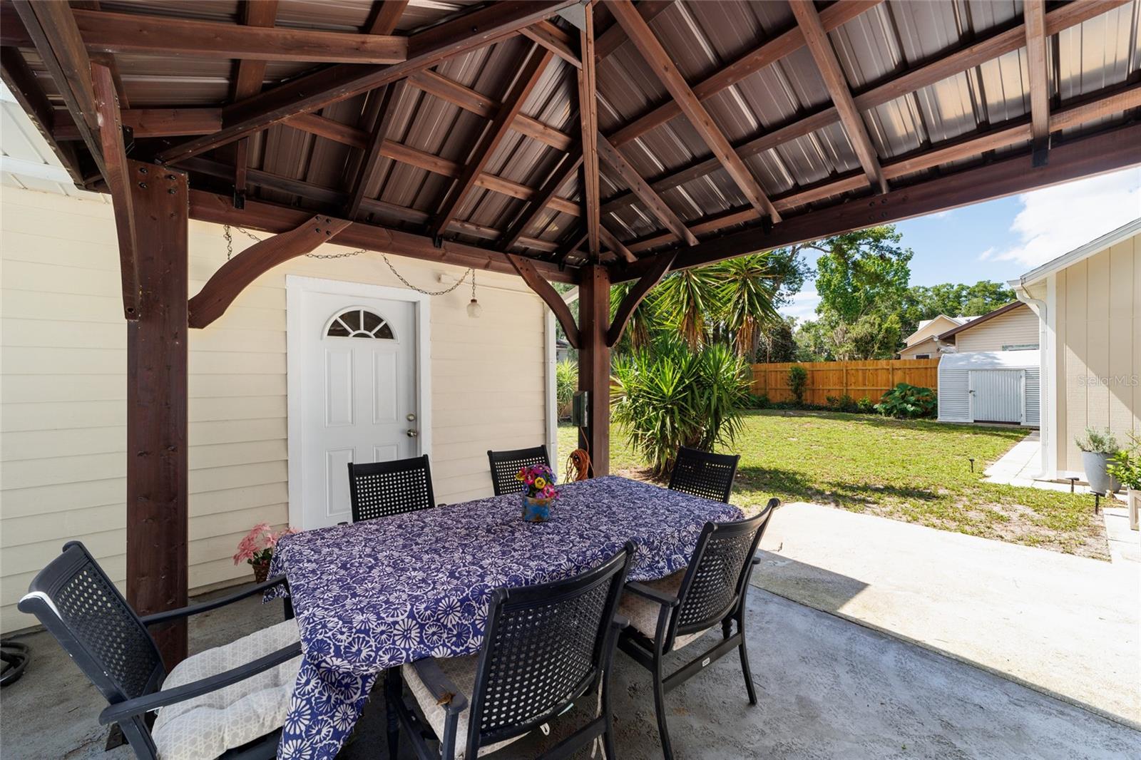 Image 36 of 51 For 20693 Walnut Street