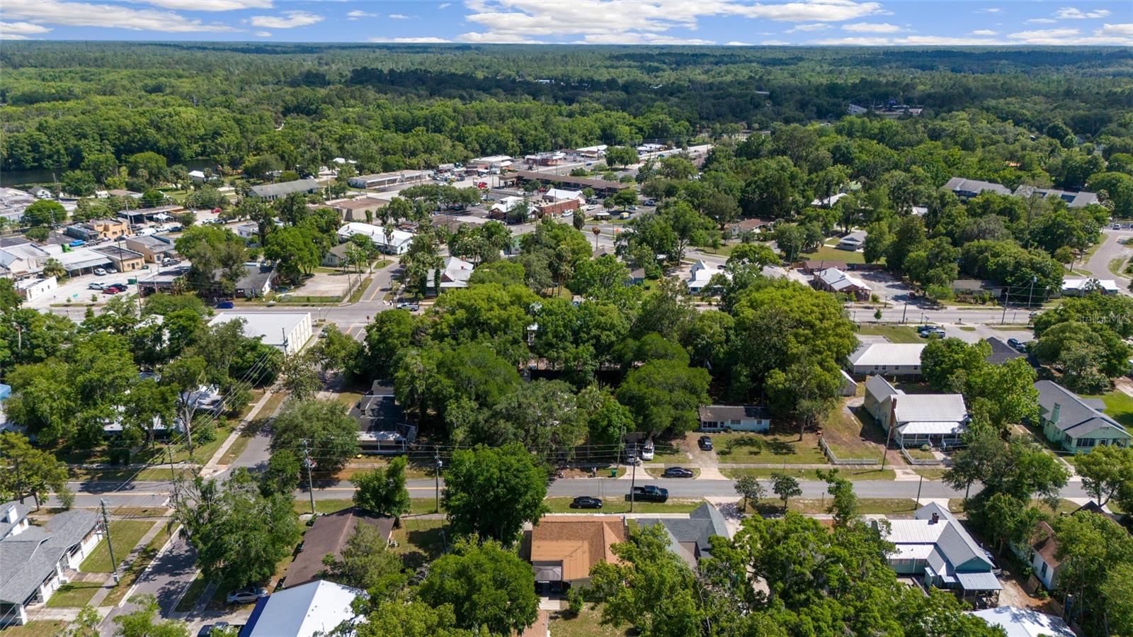 Image 49 of 51 For 20693 Walnut Street