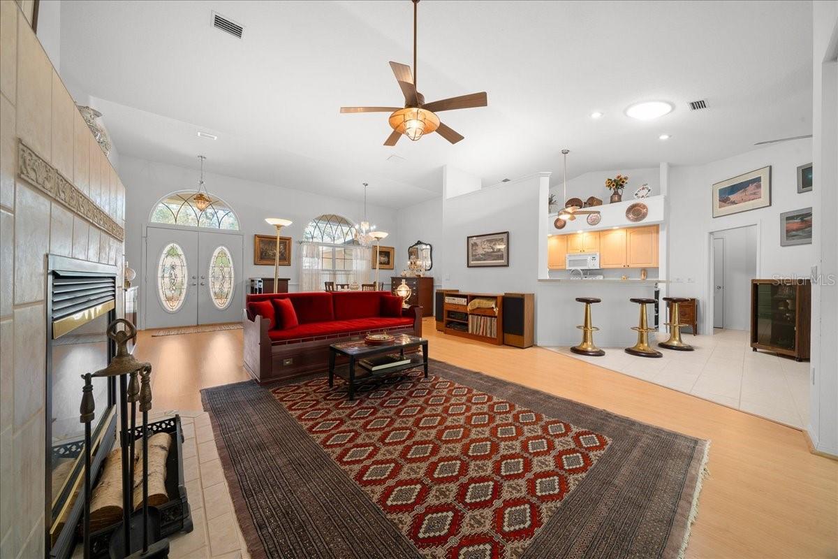 Image 13 of 69 For 8859 Amboy Drive