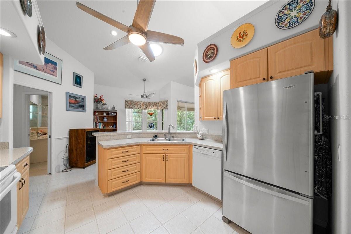 Image 31 of 69 For 8859 Amboy Drive