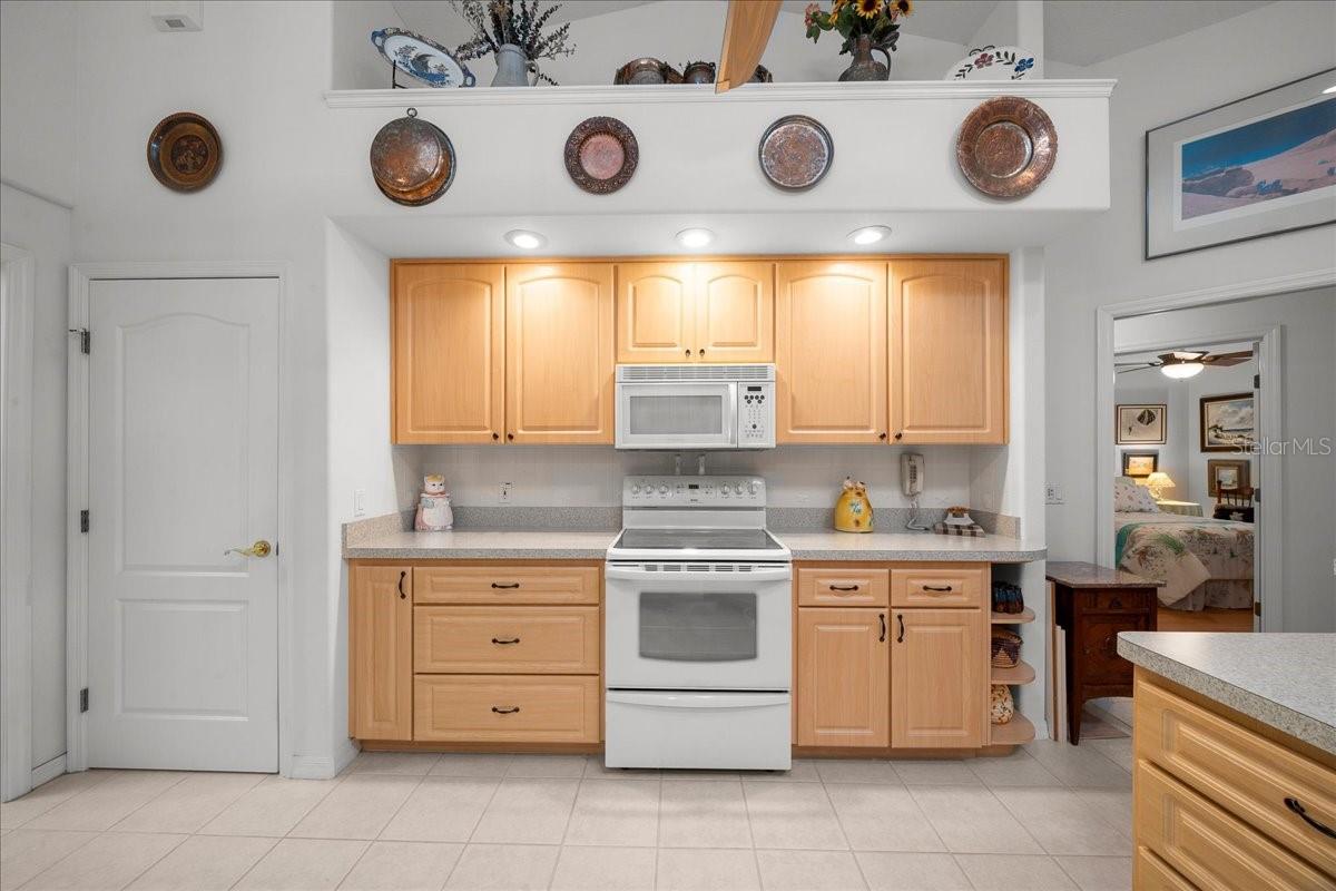 Image 32 of 69 For 8859 Amboy Drive