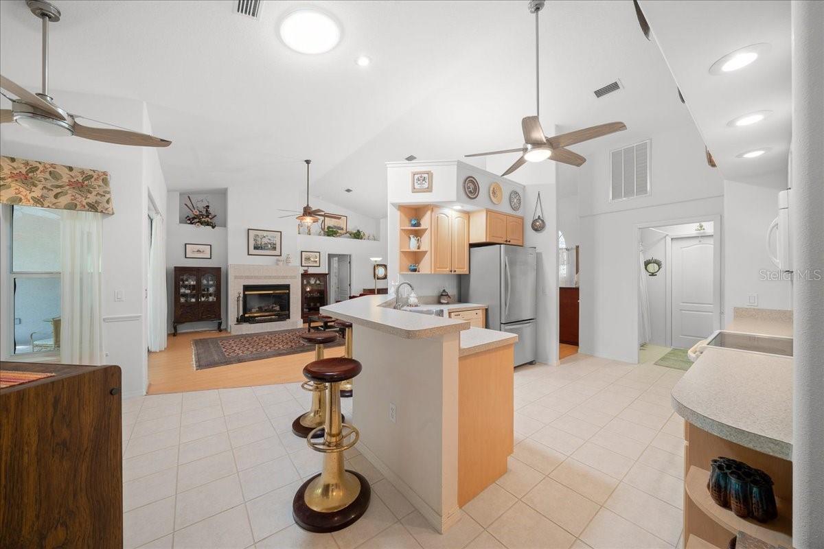 Image 36 of 69 For 8859 Amboy Drive