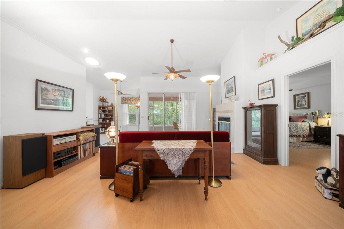 Image 8 of 69 For 8859 Amboy Drive