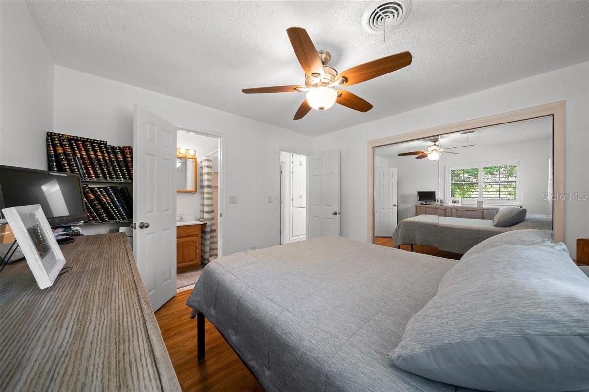 Image 15 of 24 For 4367 11th Street