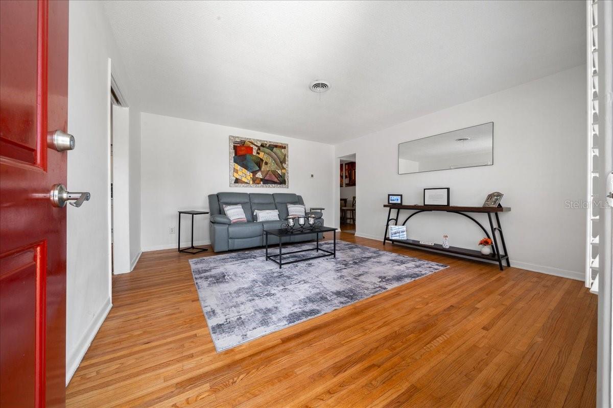 Image 5 of 24 For 4367 11th Street