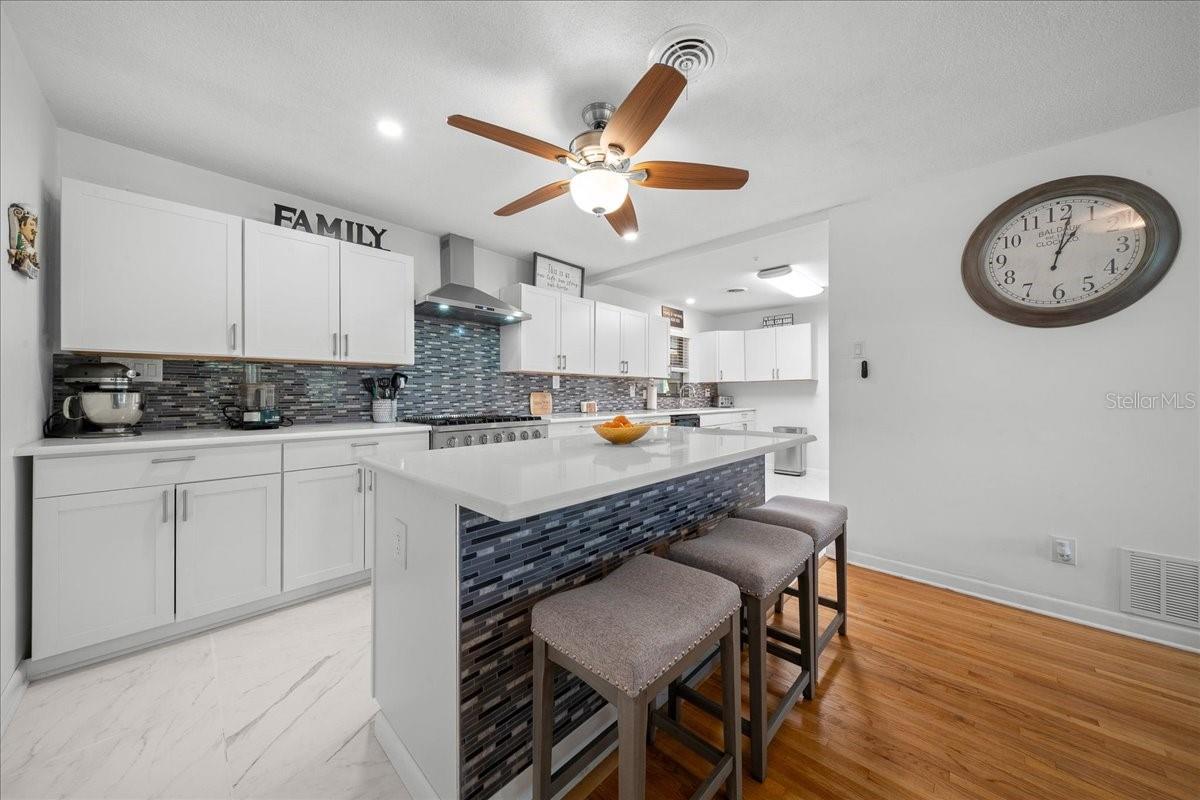 Image 9 of 24 For 4367 11th Street