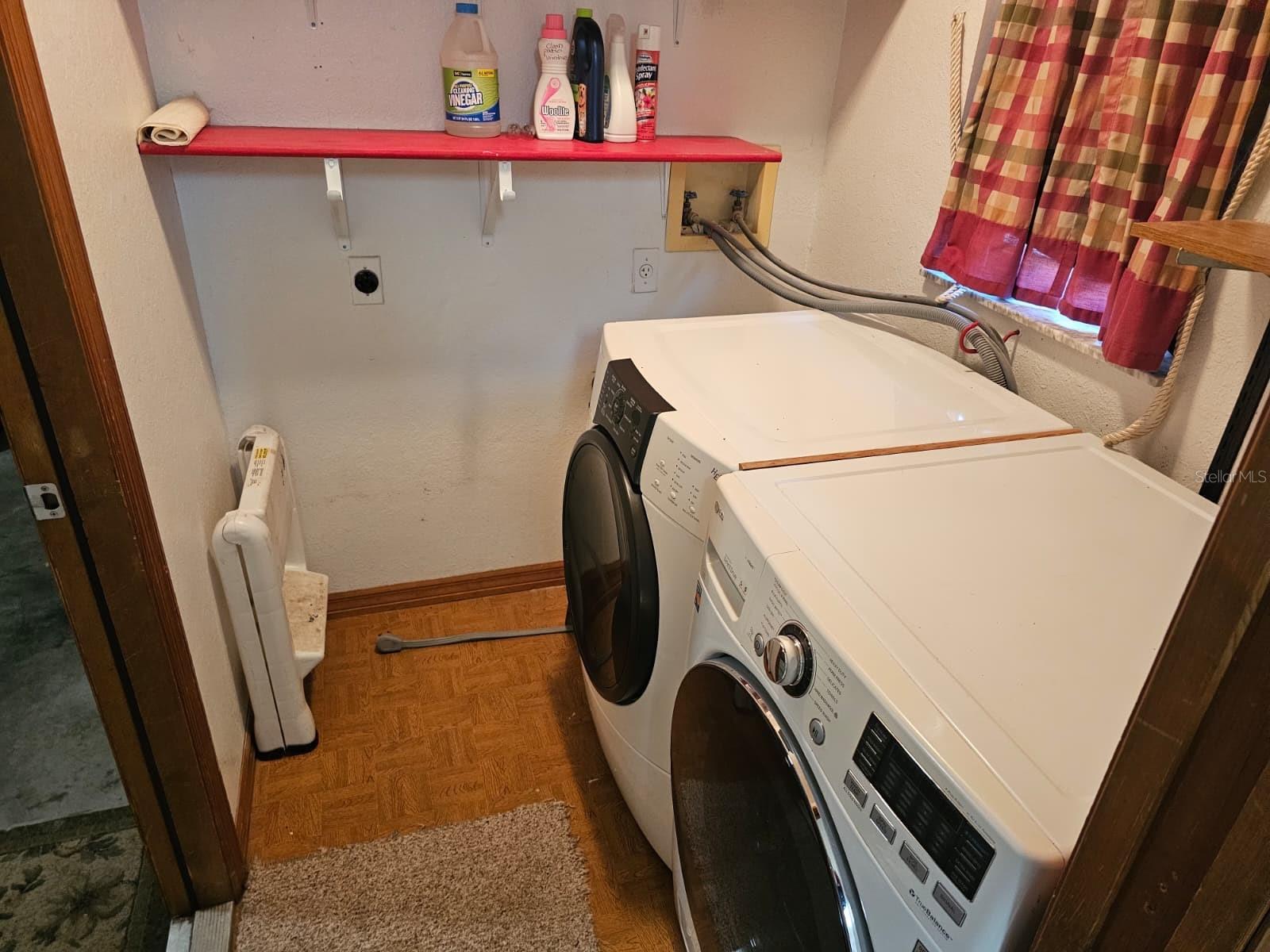 Image 10 of 33 For 11970 74th Terrace