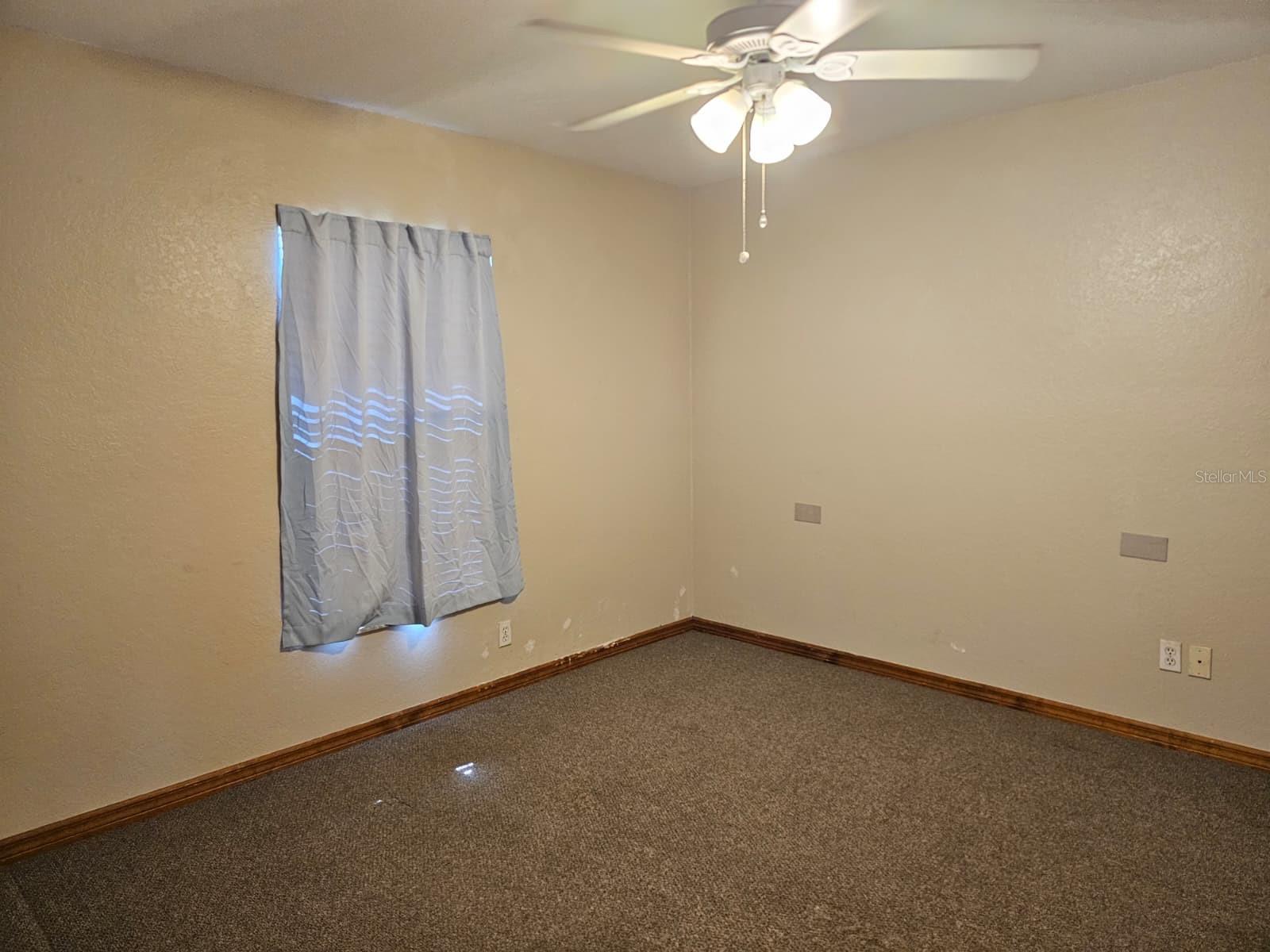 Image 21 of 33 For 11970 74th Terrace