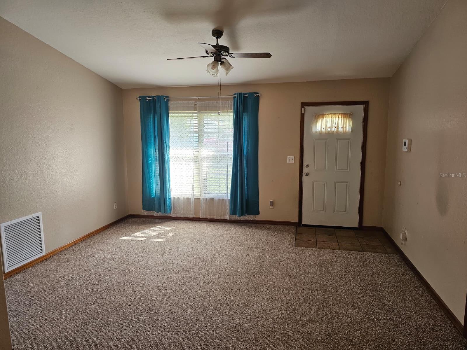 Image 4 of 33 For 11970 74th Terrace