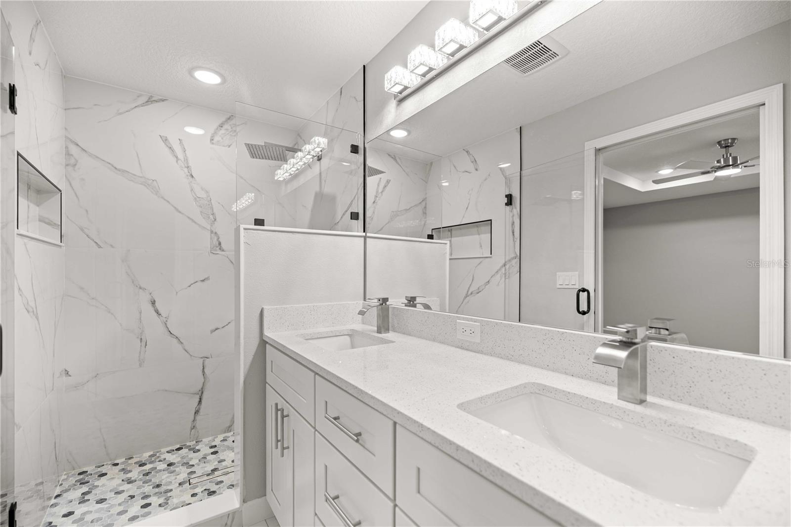 Image 14 of 30 For 14089 34th Terrace