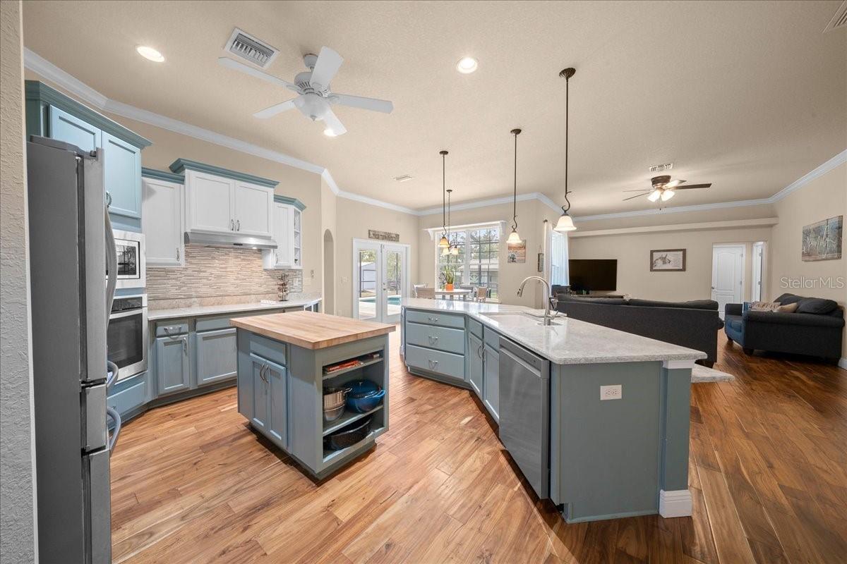 Image 11 of 61 For 5400 Yearling Drive