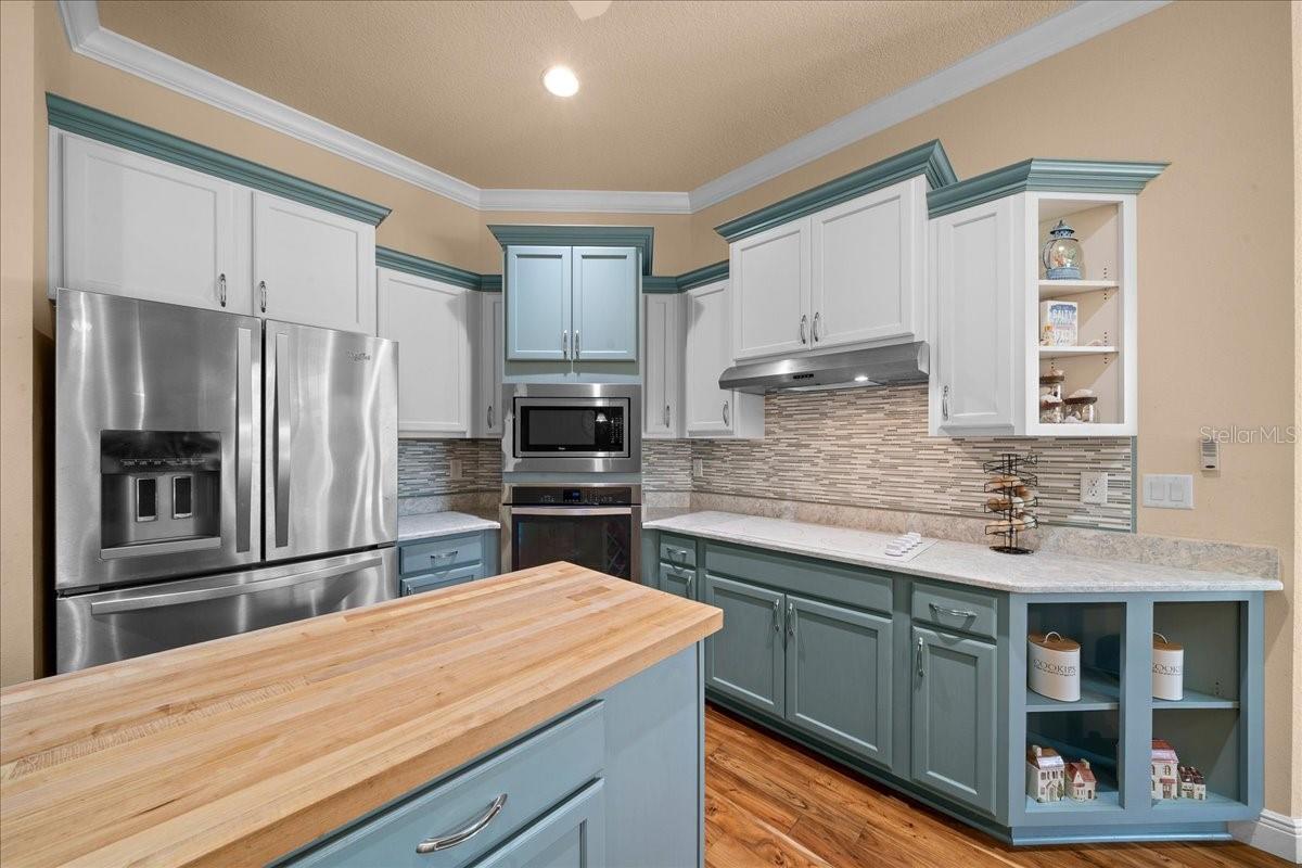 Image 13 of 61 For 5400 Yearling Drive