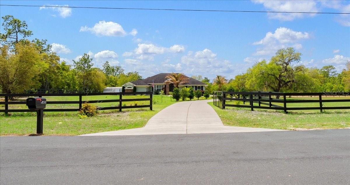 Image 2 of 61 For 5400 Yearling Drive