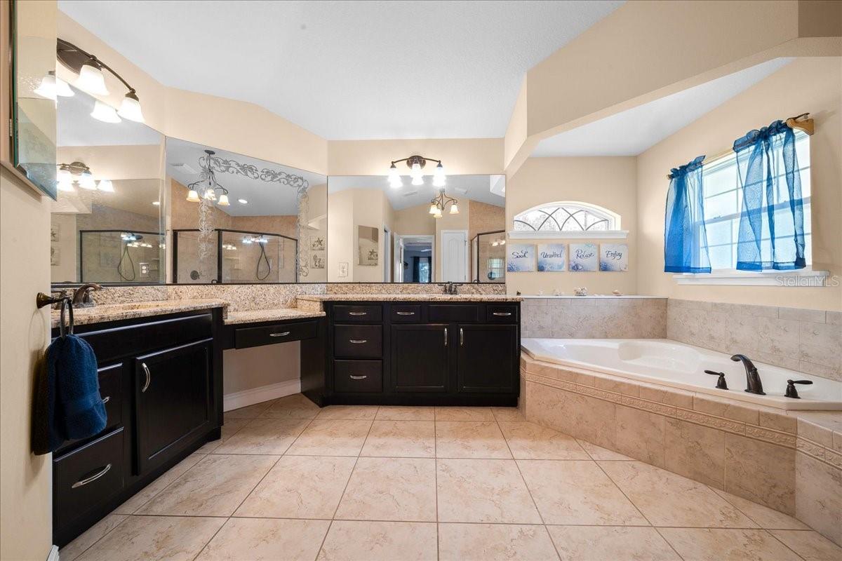 Image 21 of 61 For 5400 Yearling Drive