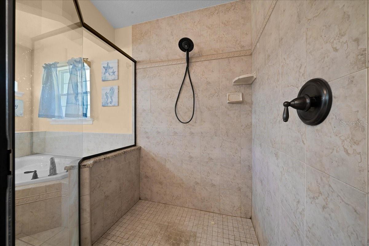 Image 22 of 61 For 5400 Yearling Drive