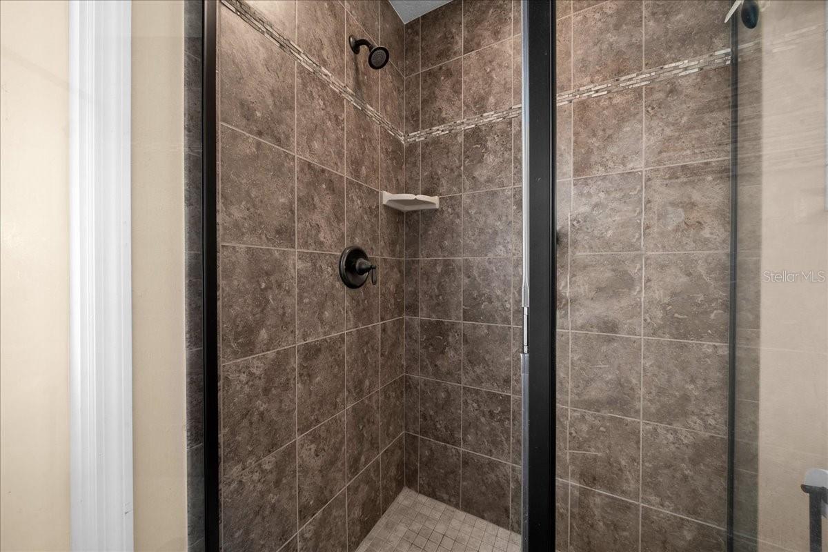 Image 32 of 61 For 5400 Yearling Drive