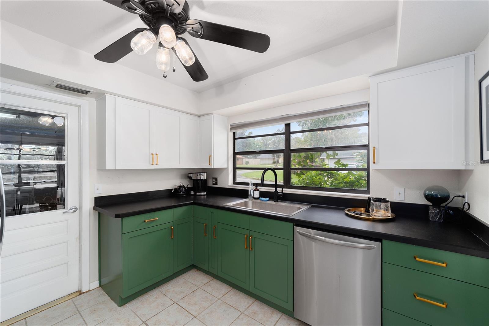 Image 15 of 30 For 8185 48th Lane