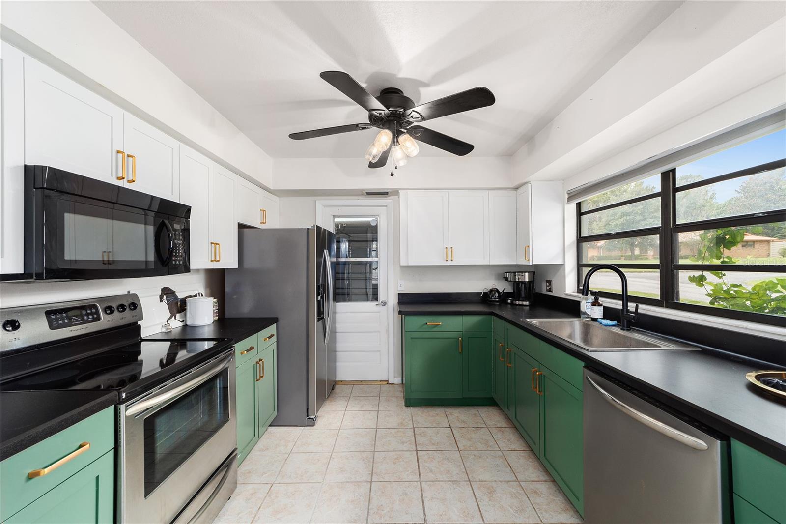 Image 16 of 30 For 8185 48th Lane