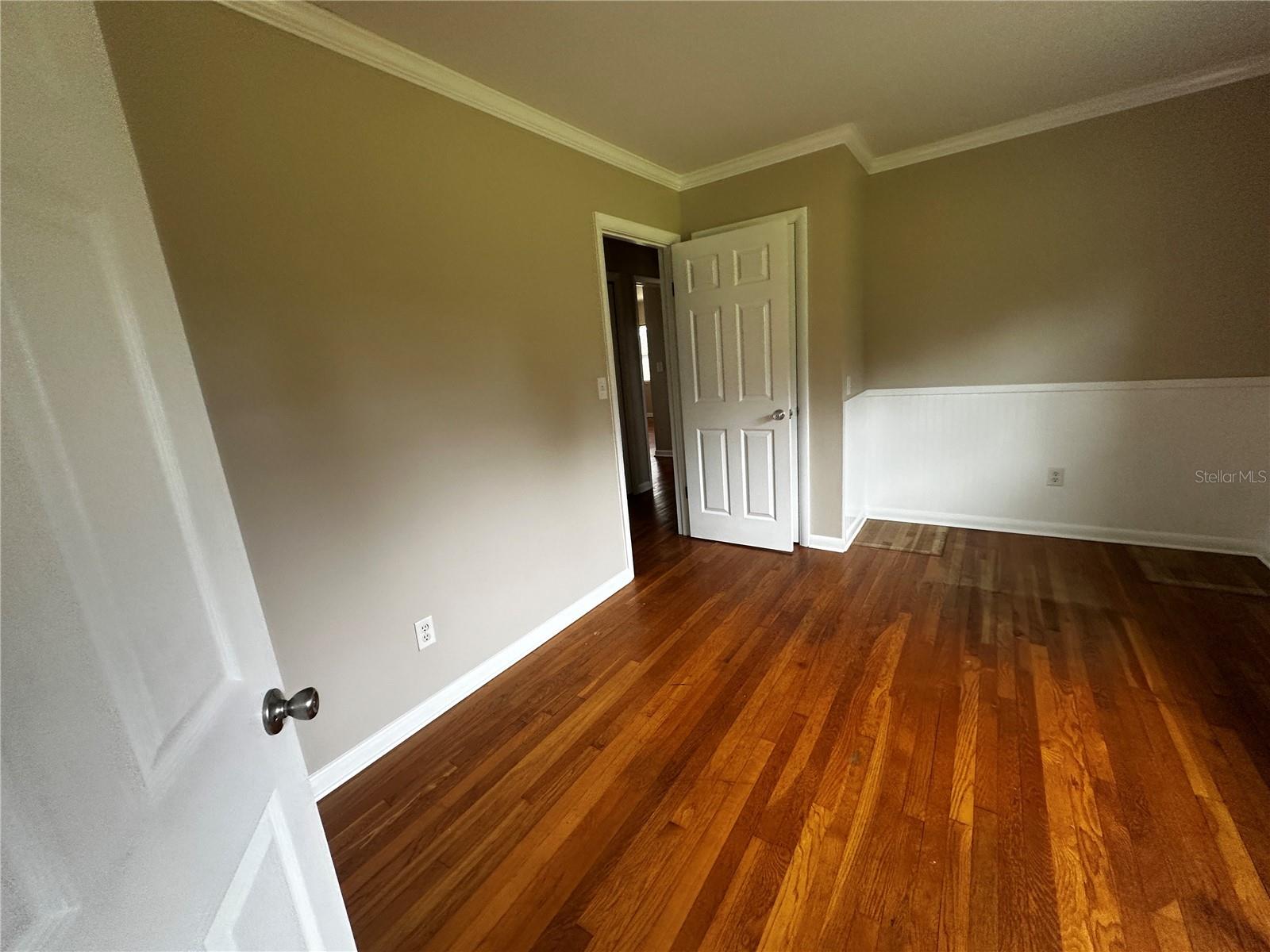 Image 4 of 9 For 510 28th Street